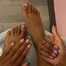 Manicure &pedicure 